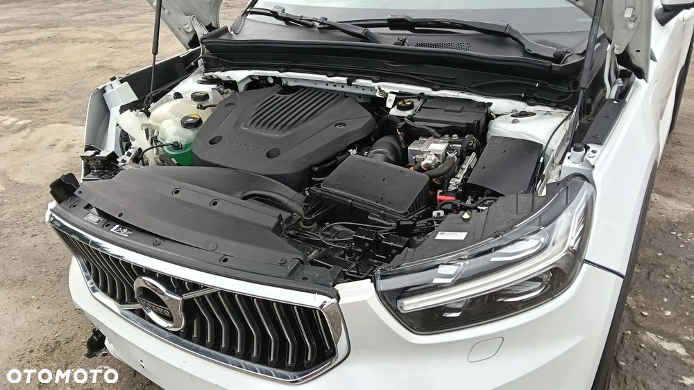 Volvo XC 40 T5 Recharge DKG Ultimate Bright - 11