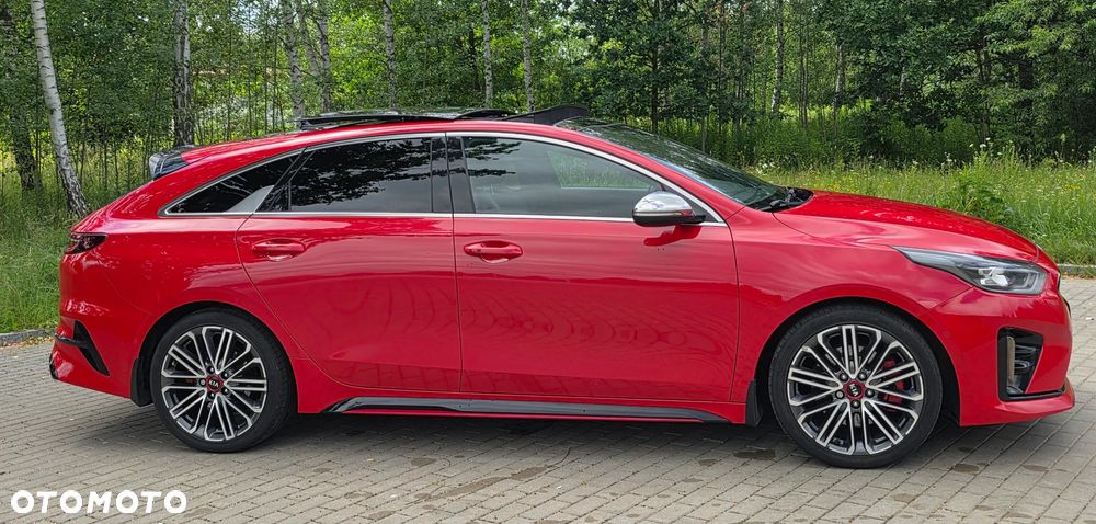 Kia ProCeed 1.6 T-GDI GT DCT - 19