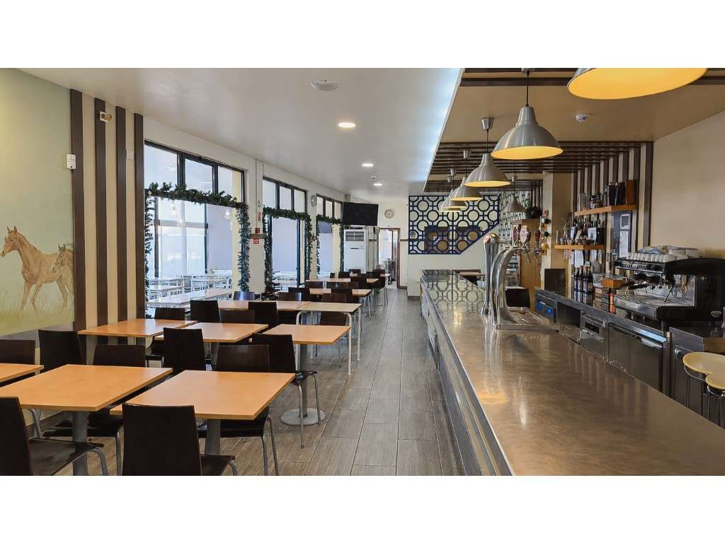 Excelente Oportunidade de Trespasse - Café/Restaurante na Azambuja - Grande imagem: 2/24