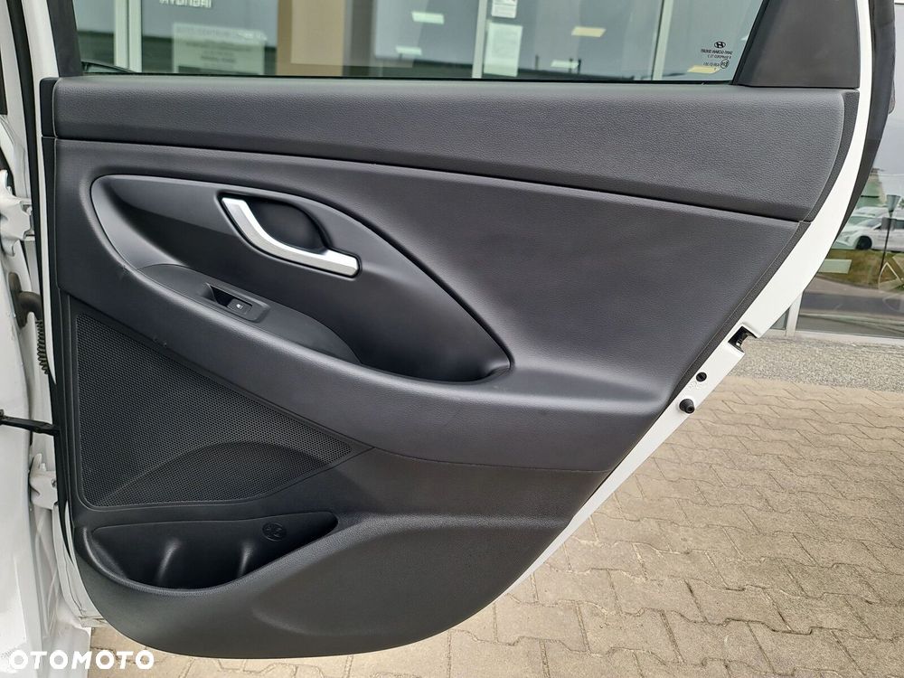 Hyundai i30 1.5 T-GDI 48V Smart DCT - 29
