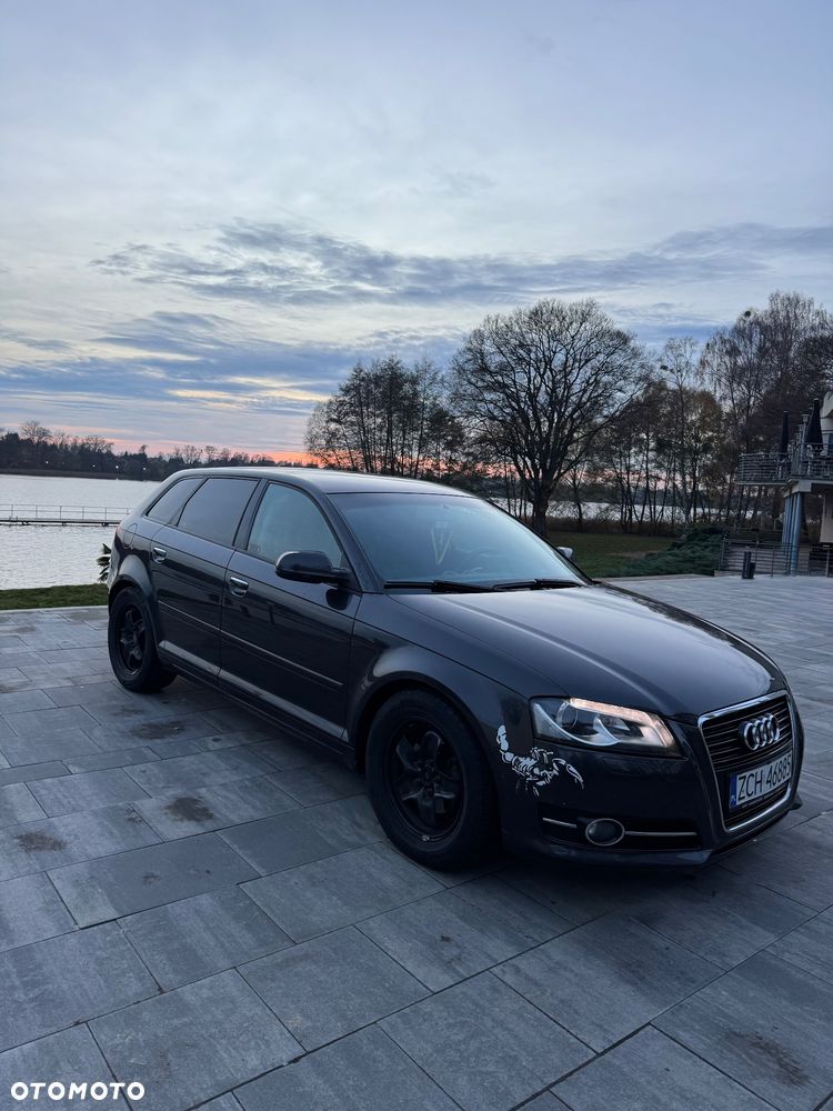 Audi A3 Sportback - 8