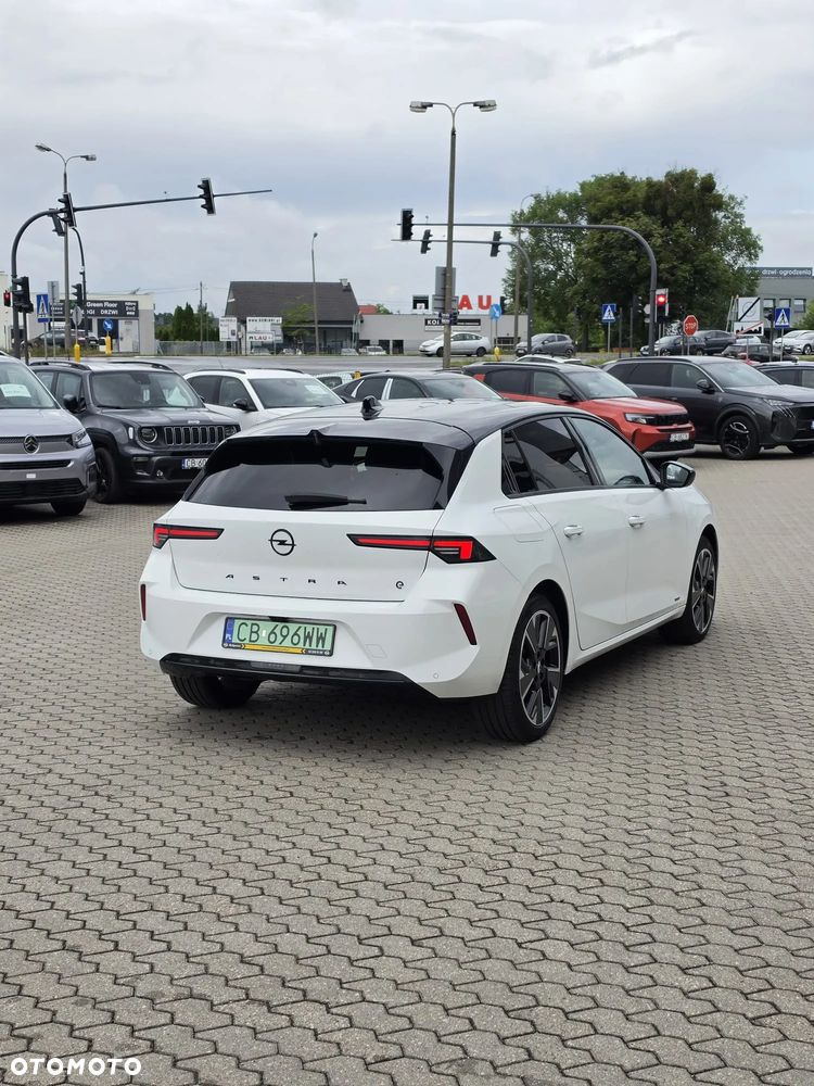 Opel Astra 54kWh GS First Edition - 3