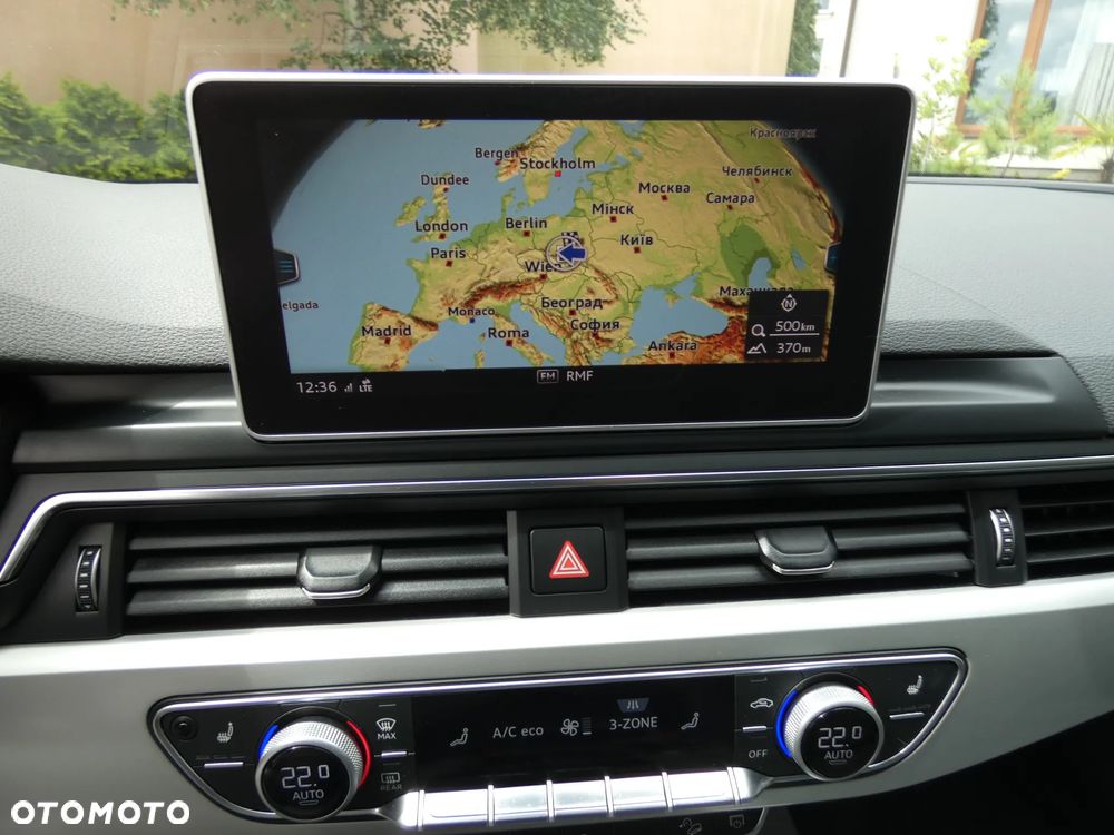 Audi A4 Allroad - 35