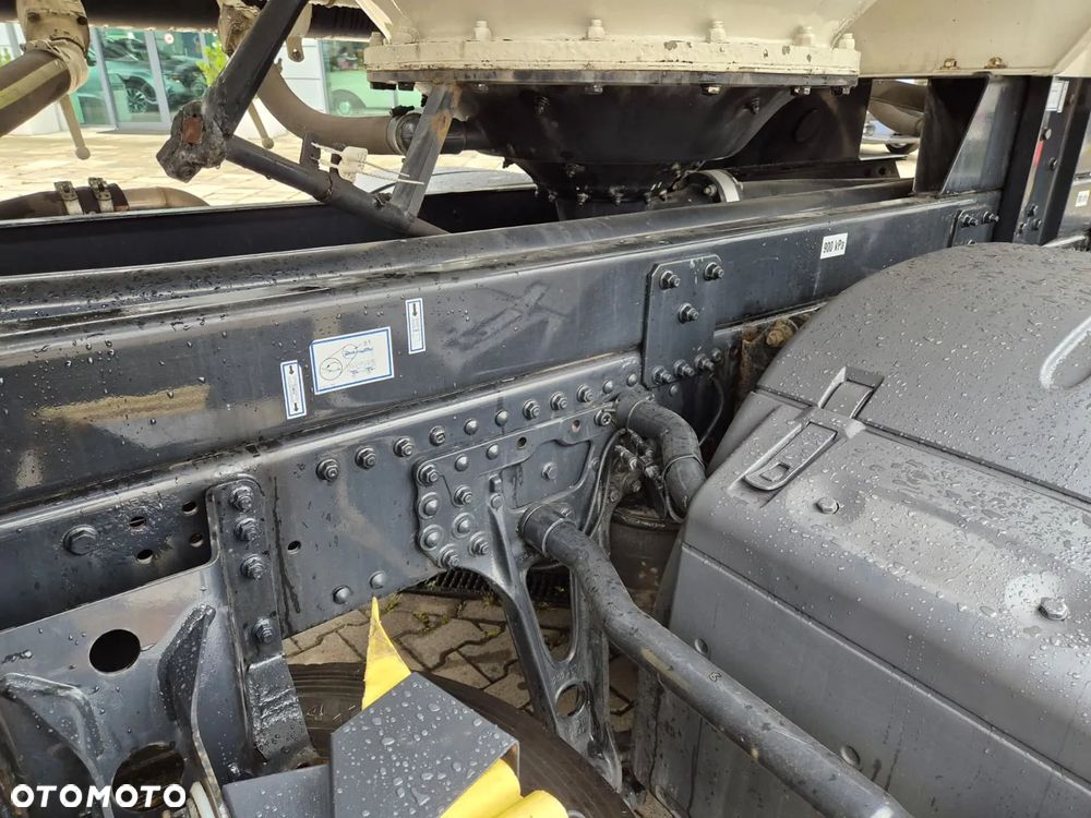 MAN TGS 26.480 / 6X2 / ADR /  NACZEPA I ZABUDOWA SPRITZER SILO 28M3 / KOMPRESOR / MOŻLIWY TDT / TRANSPORT / 1 WŁ. / NOWE SPRZĘGŁO - 17