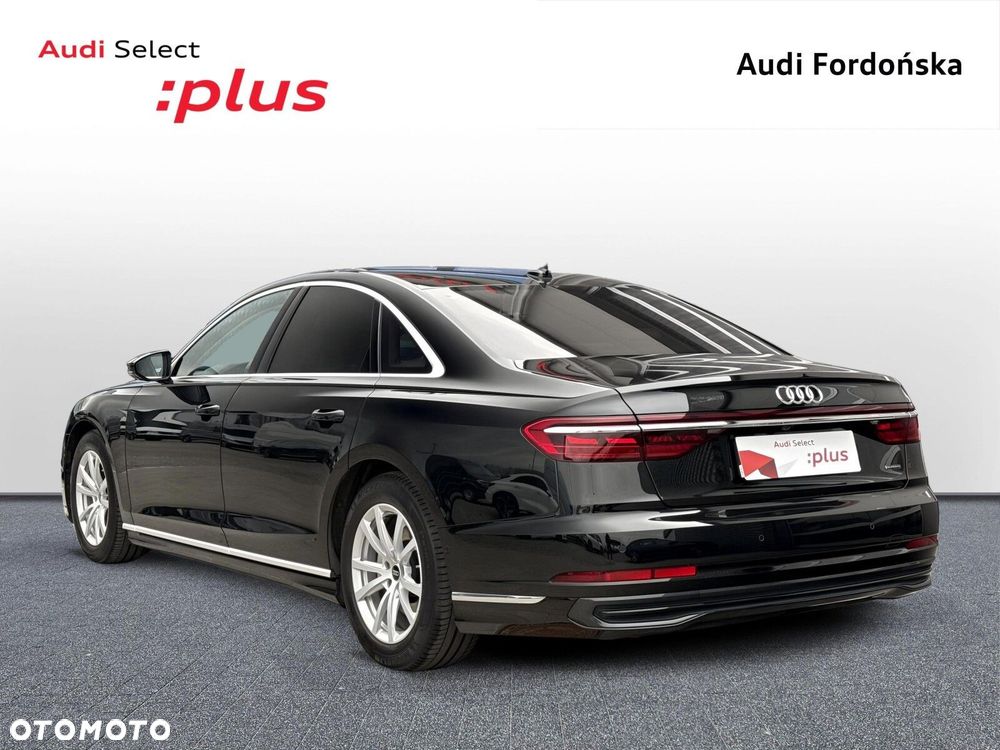 Audi A8 - 3