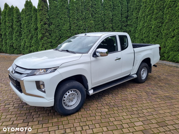 Mitsubishi L200 Pick Up 4x4 S&S Double Cab Intro Edition