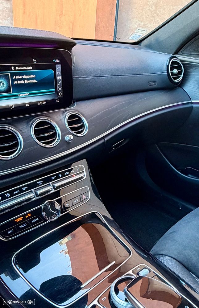 Mercedes-Benz E 300 de AMG Line - 11