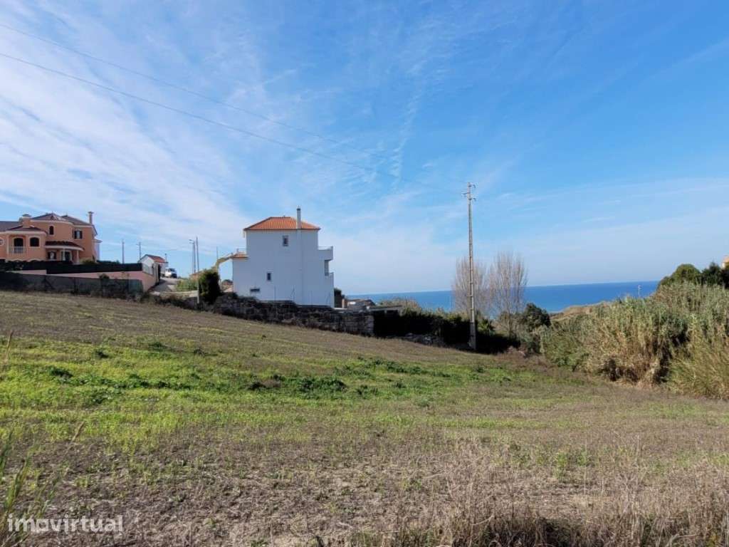 Terreno a apenas 500 metros do mar na Atalaia - Lourinhã com pré-es... - Grande imagem: 2/11