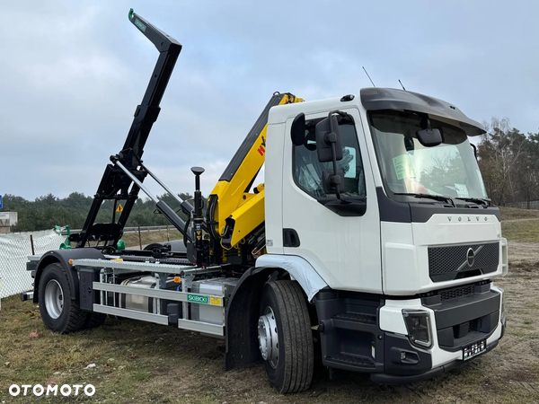 Volvo FE 280 + hak 12T + HDS z radiem