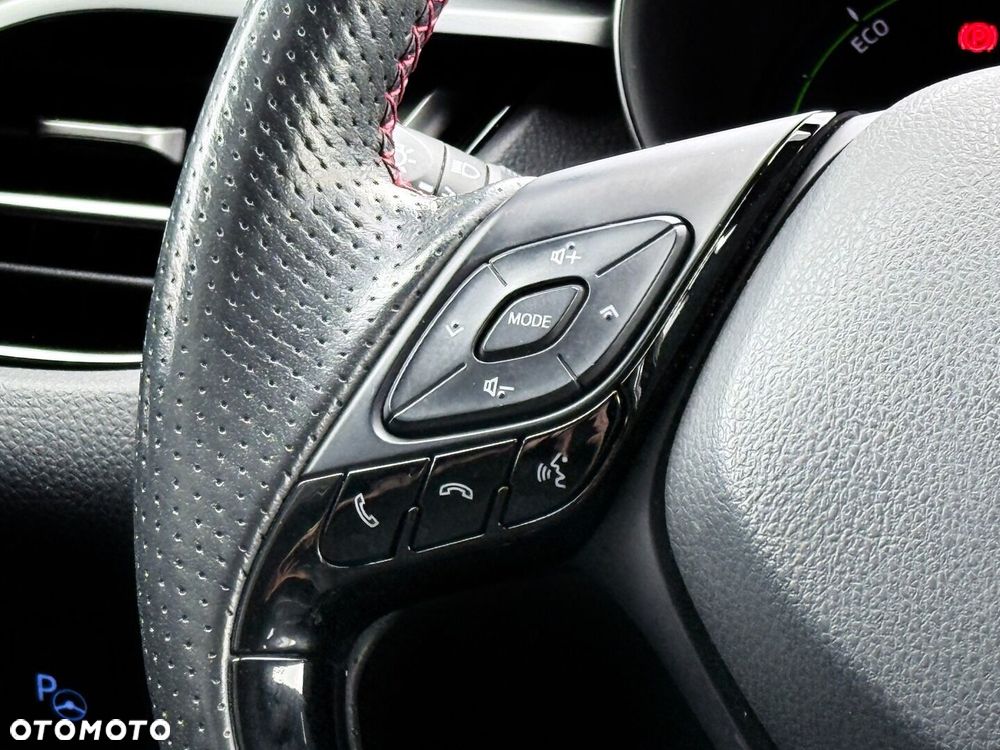 Toyota C-HR - 21