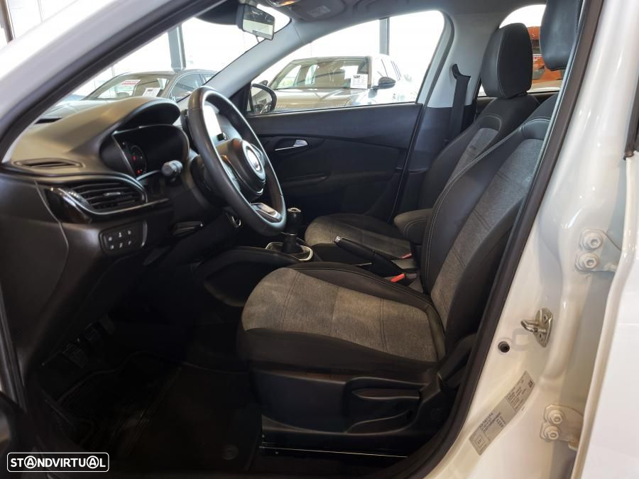 Fiat Tipo Cross 1.3 Multijet City - 10