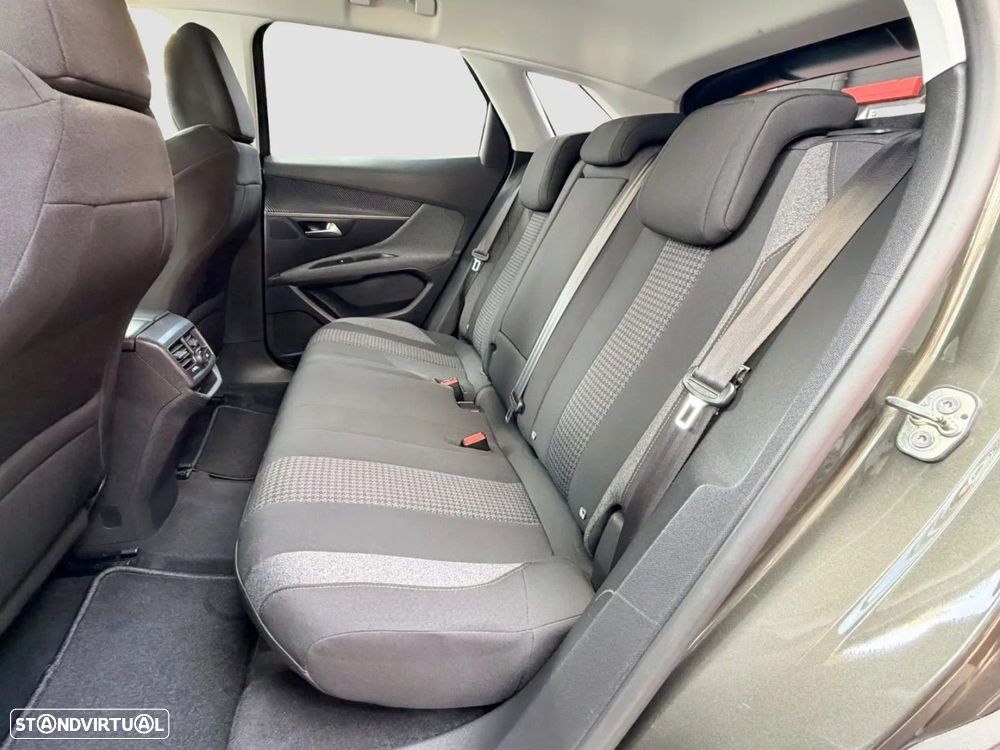 Peugeot 3008 1.5 BlueHDi Active Pack - 11