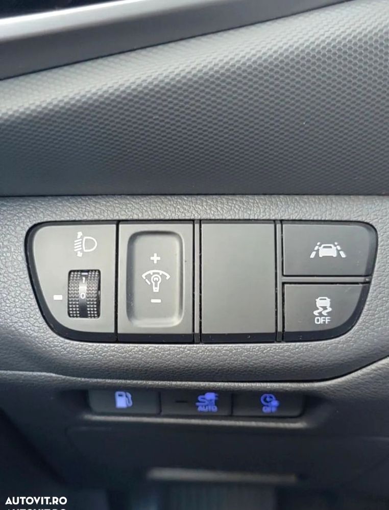 Hyundai IONIQ 1.6 GDI Prime - 30