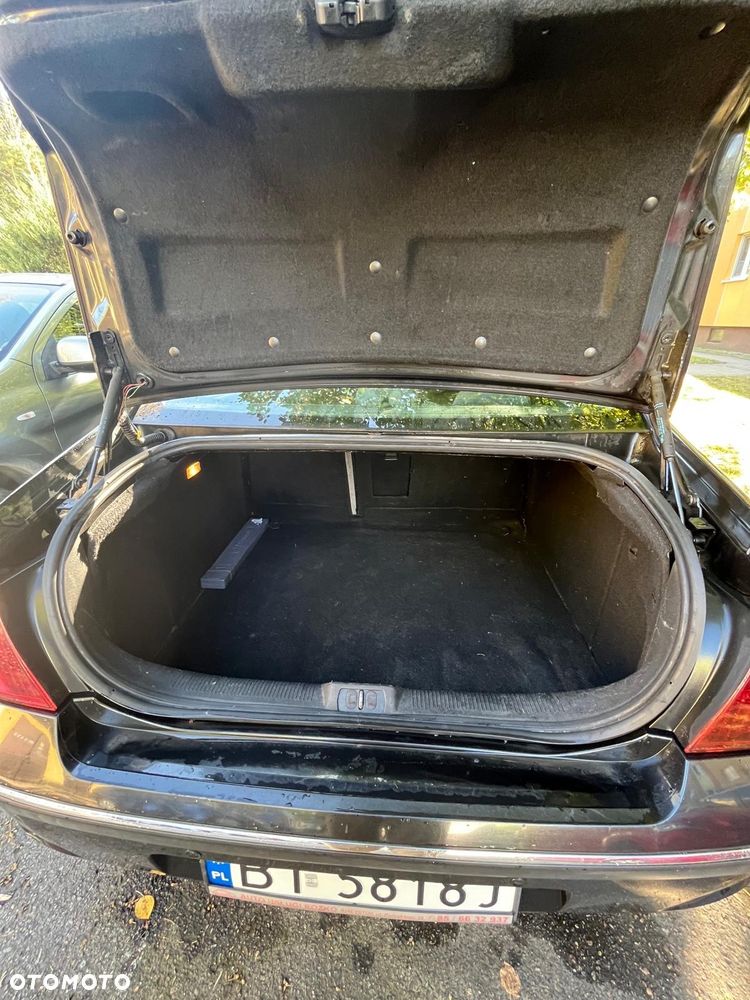 Peugeot 407 - 8