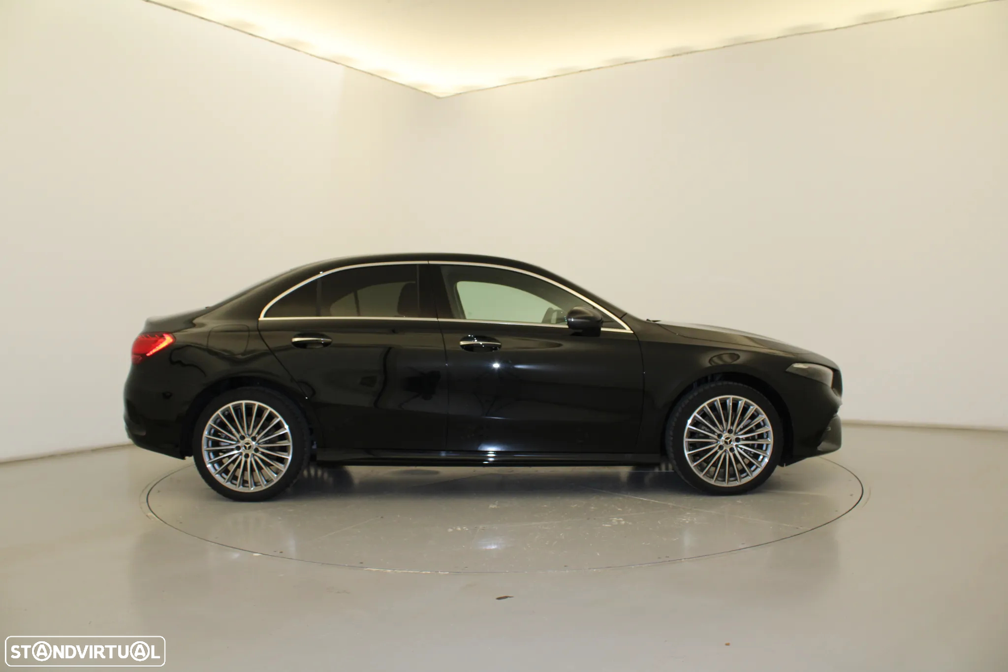 Mercedes-Benz A 250 Limousine e - 4