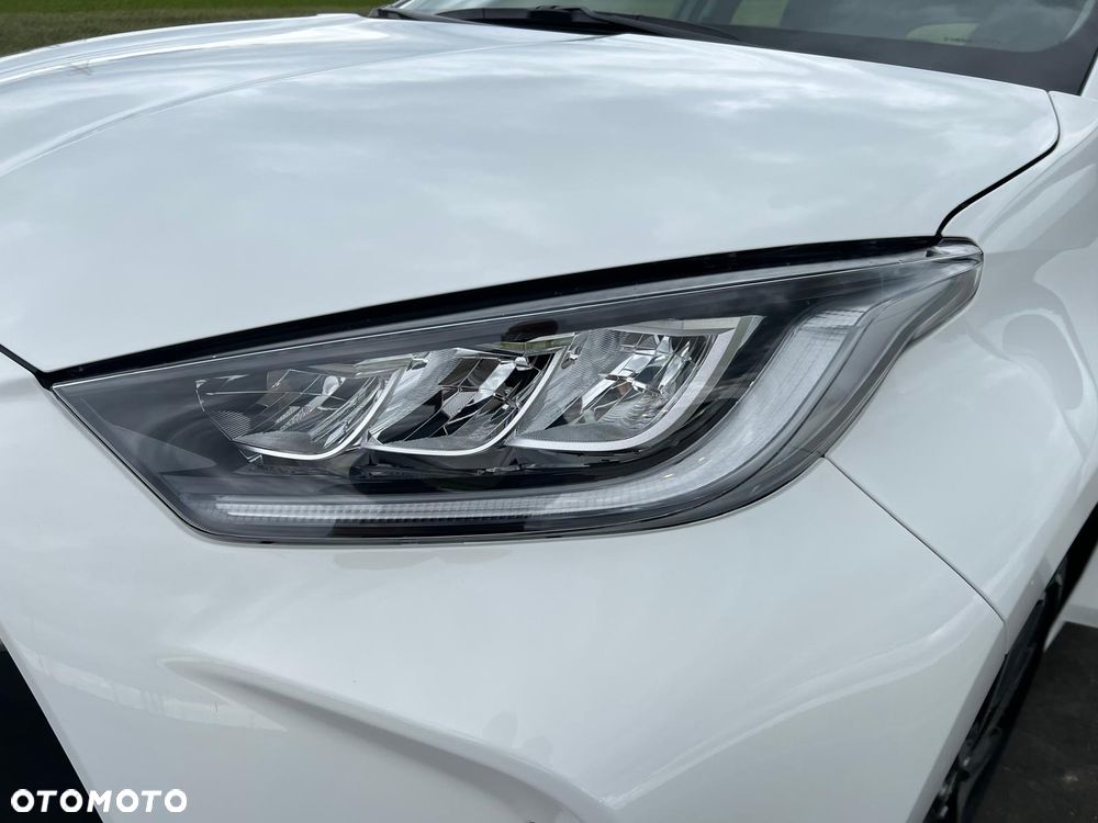 Toyota Yaris Hybrid 1.5 Executive - 29