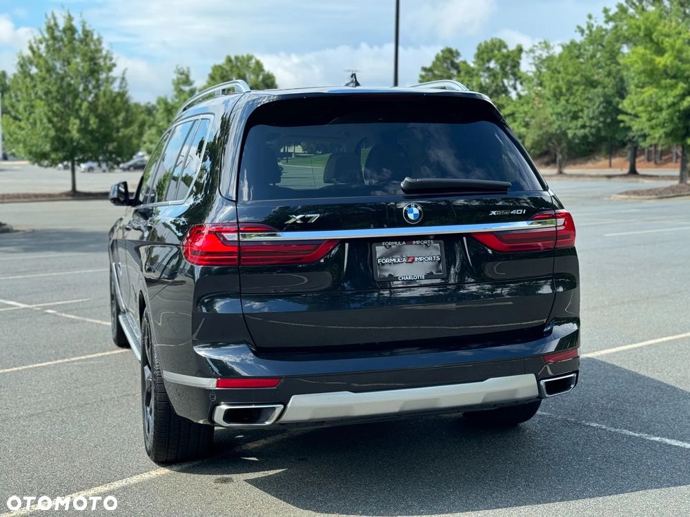 BMW X7 xDrive40i - 9