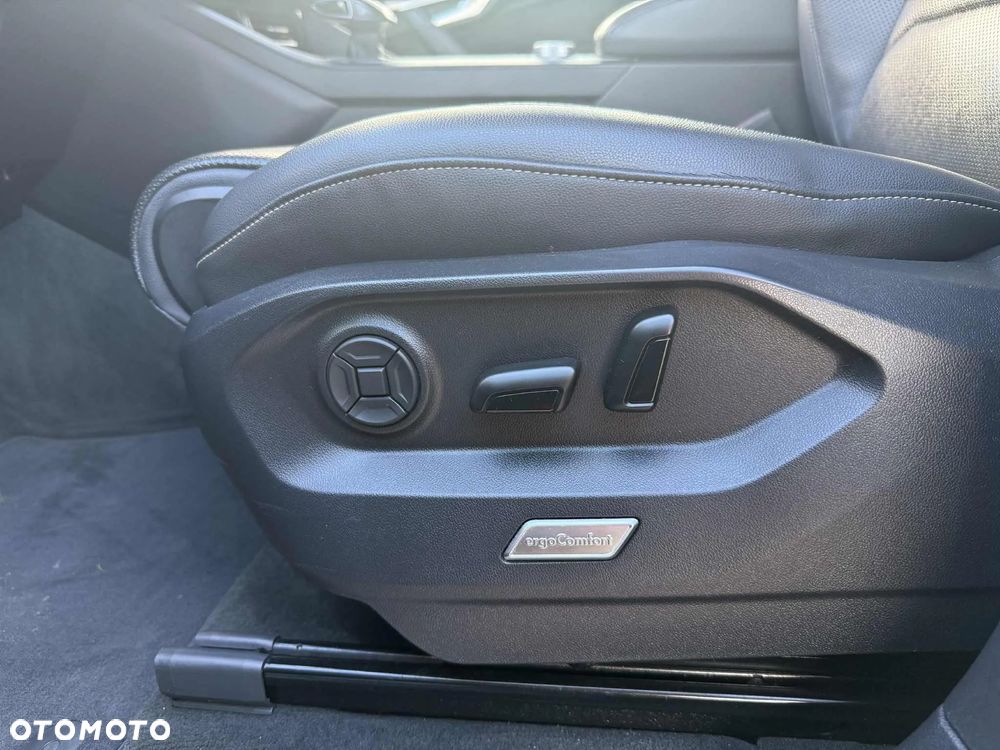 Volkswagen Touareg ver-3-0-v6-tdi-scr-4mot-elegance - 17