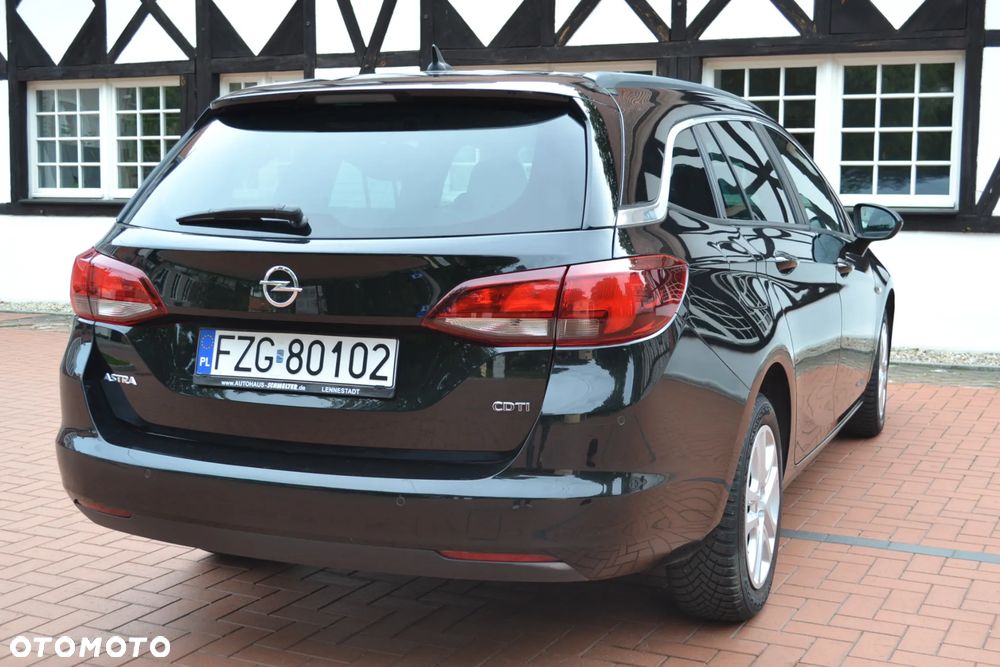 Opel Astra 1.6 CDTI Elite S&S - 28