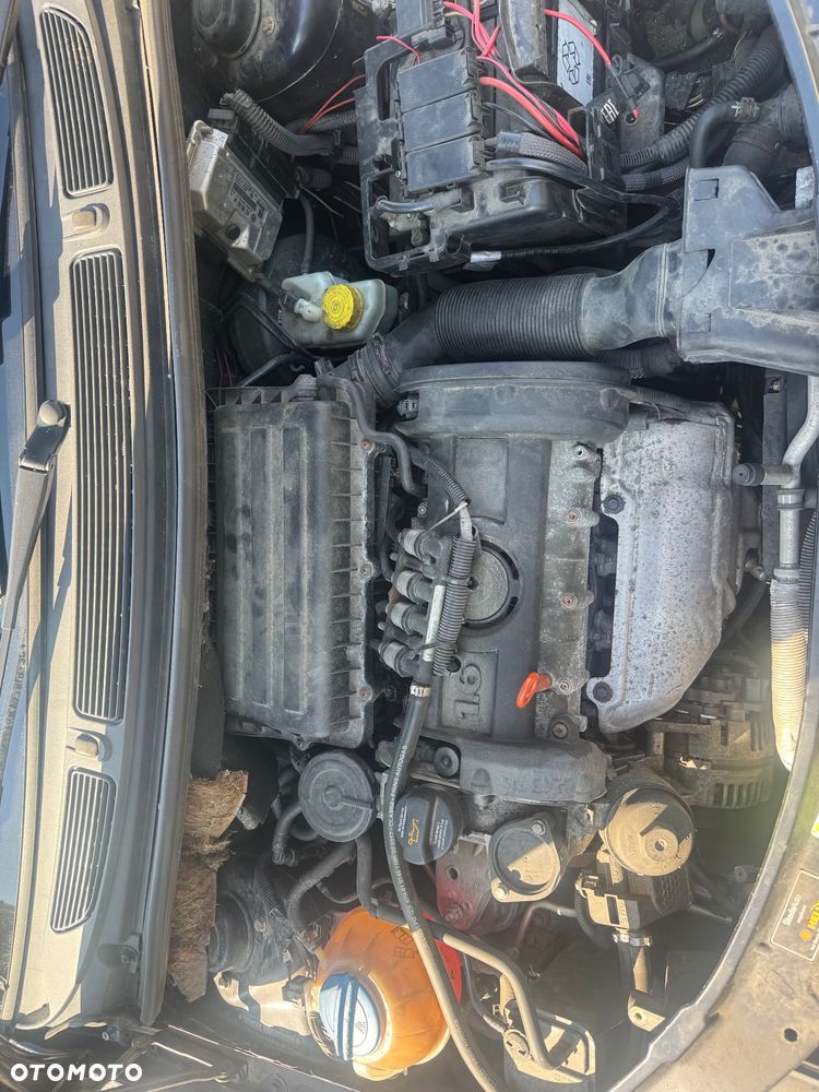 Skoda Roomster 1.6 16V Style - 11