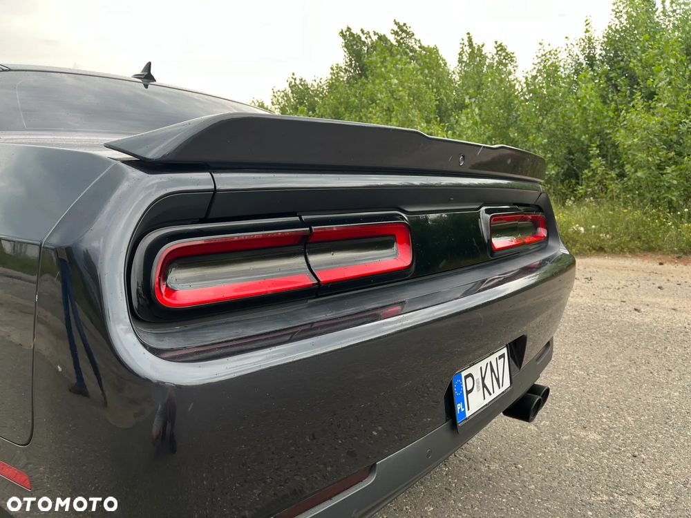 Dodge Challenger 3.6 SXT Plus - 16