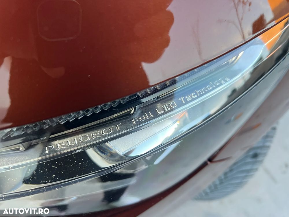 Peugeot 3008 1.2 PureTech 130 EAT8 GT - 5