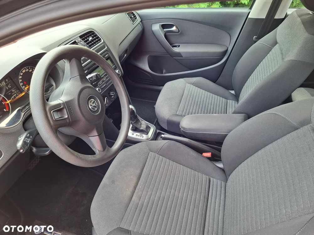 Volkswagen Polo 1.4 16V Highline DSG - 15
