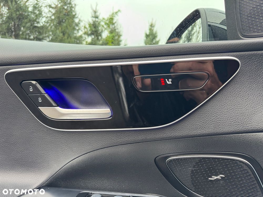 Mercedes-Benz Klasa C 200 d T 9G-TRONIC Avantgarde - 16