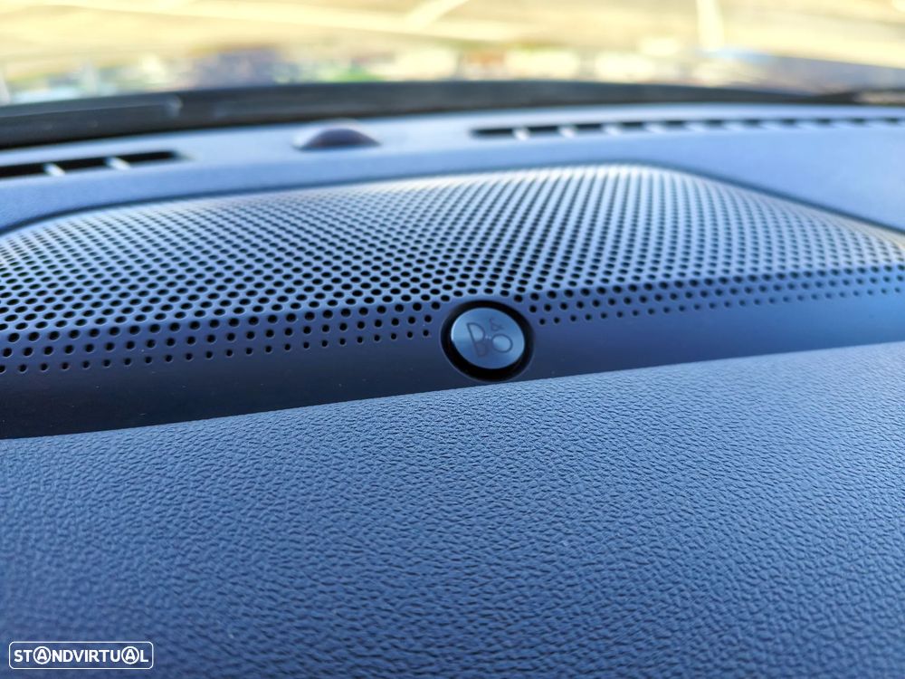 Ford Kuga 1.5 EcoBoost ST-Line - 33