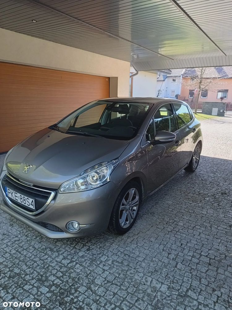 Peugeot 208 PureTech 82 Allure - 15