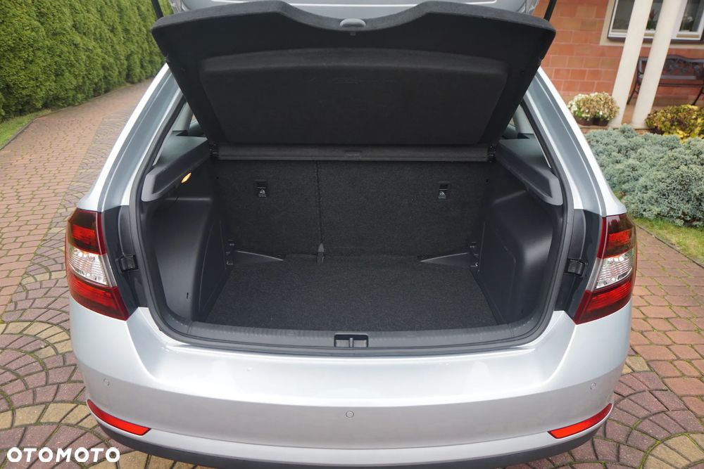 Skoda RAPID Spb 1.0 TSI Ambition - 7