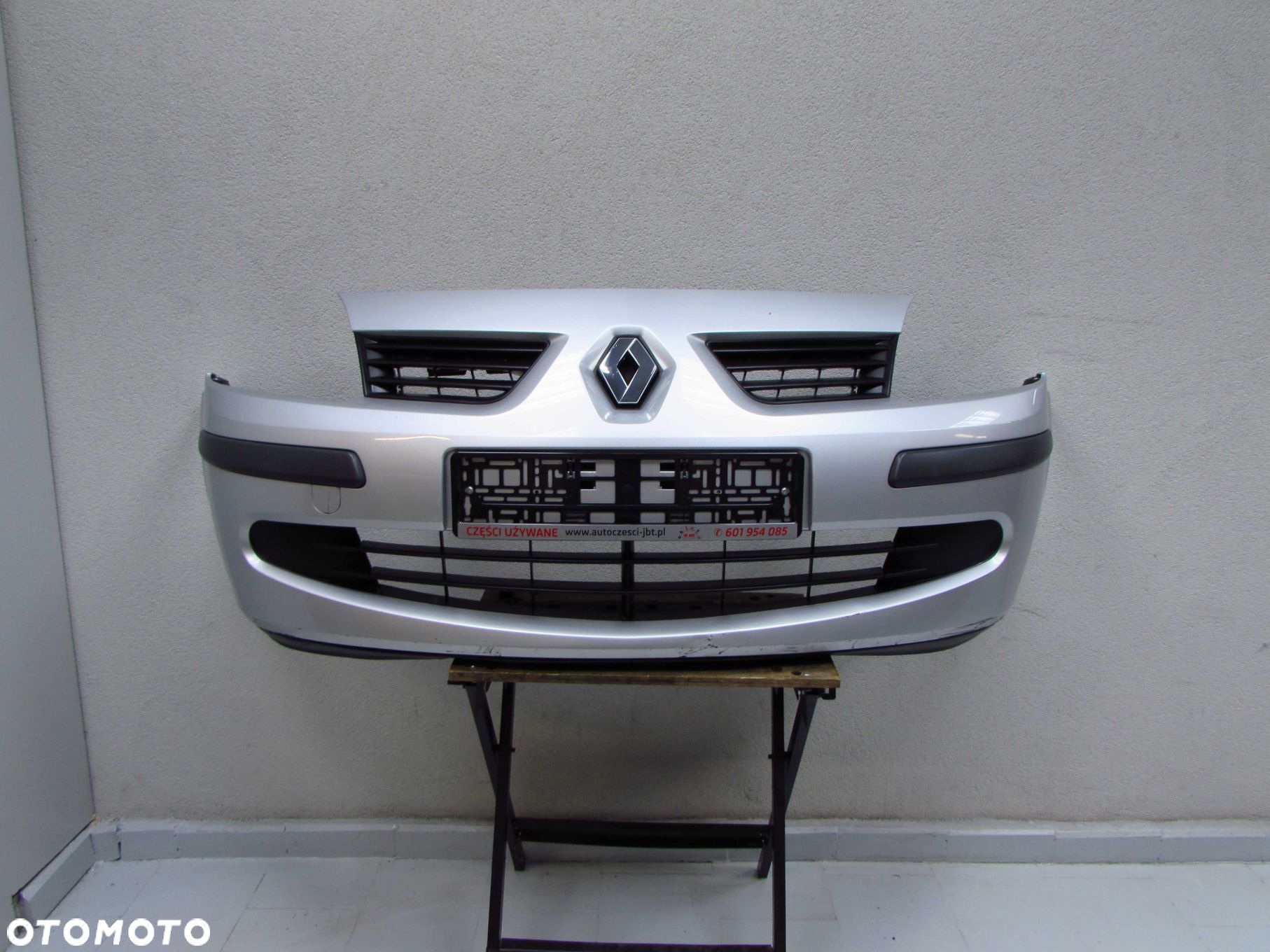 RENAULT MODUS 04-08 ZDERZAK PRZOD PRZEDNI TED69 - 1