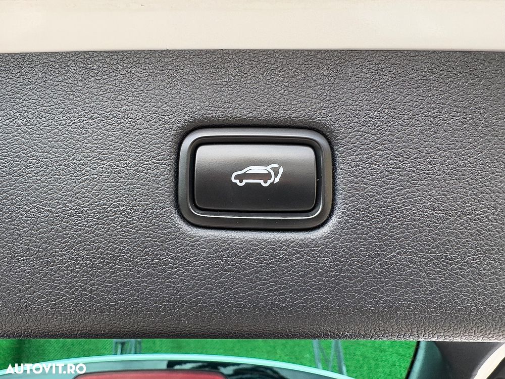 Hyundai Tucson blue 1.7 CRDi 2WD DCT Premium - 31