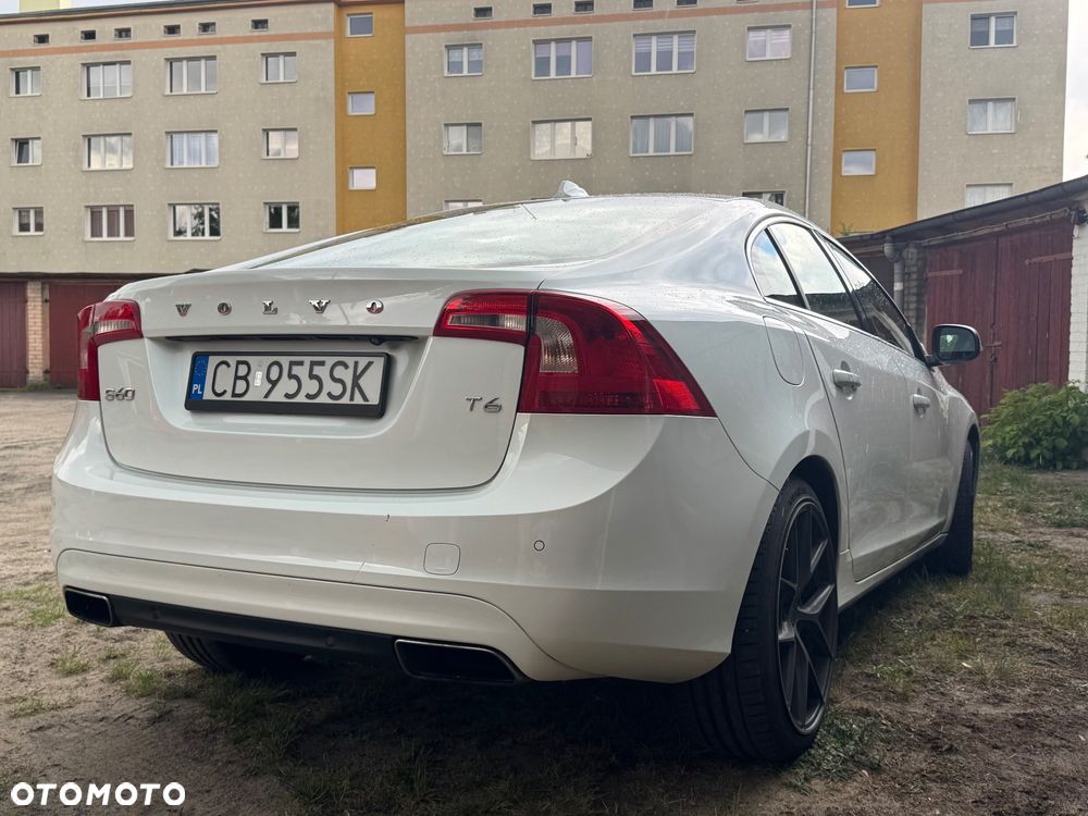 Volvo S60 - 4
