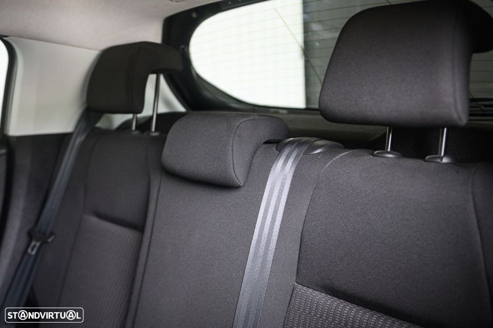 Peugeot 208 1.2 PureTech Style - 17