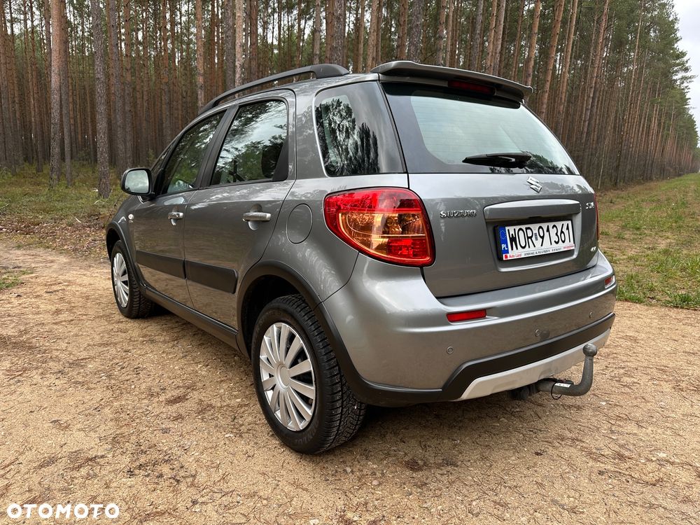 Suzuki SX4 Classic 2.0 DDiS 4x4 Comfort - 8