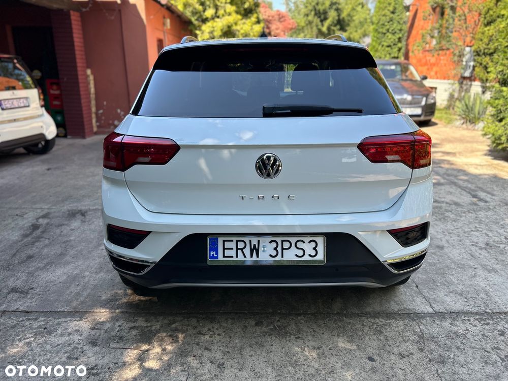 Volkswagen T-Roc - 5