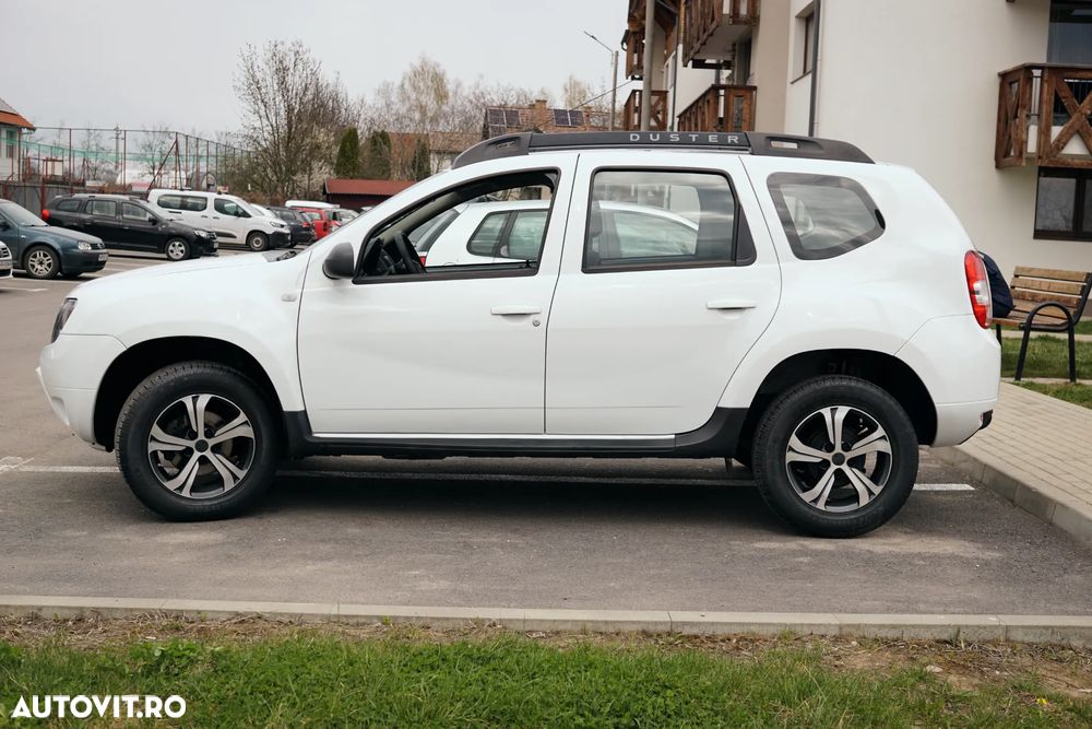 Dacia Duster dCi 110 FAP 4x4 Laureate - 4
