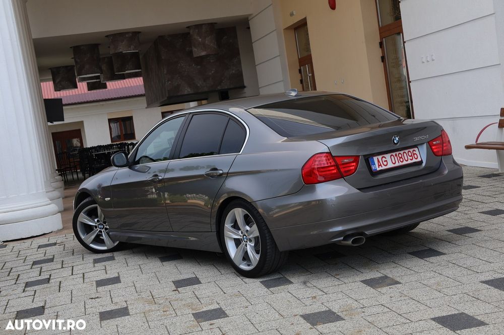 BMW Seria 3 320d Efficient Dynamics Edition Luxury Line - 7