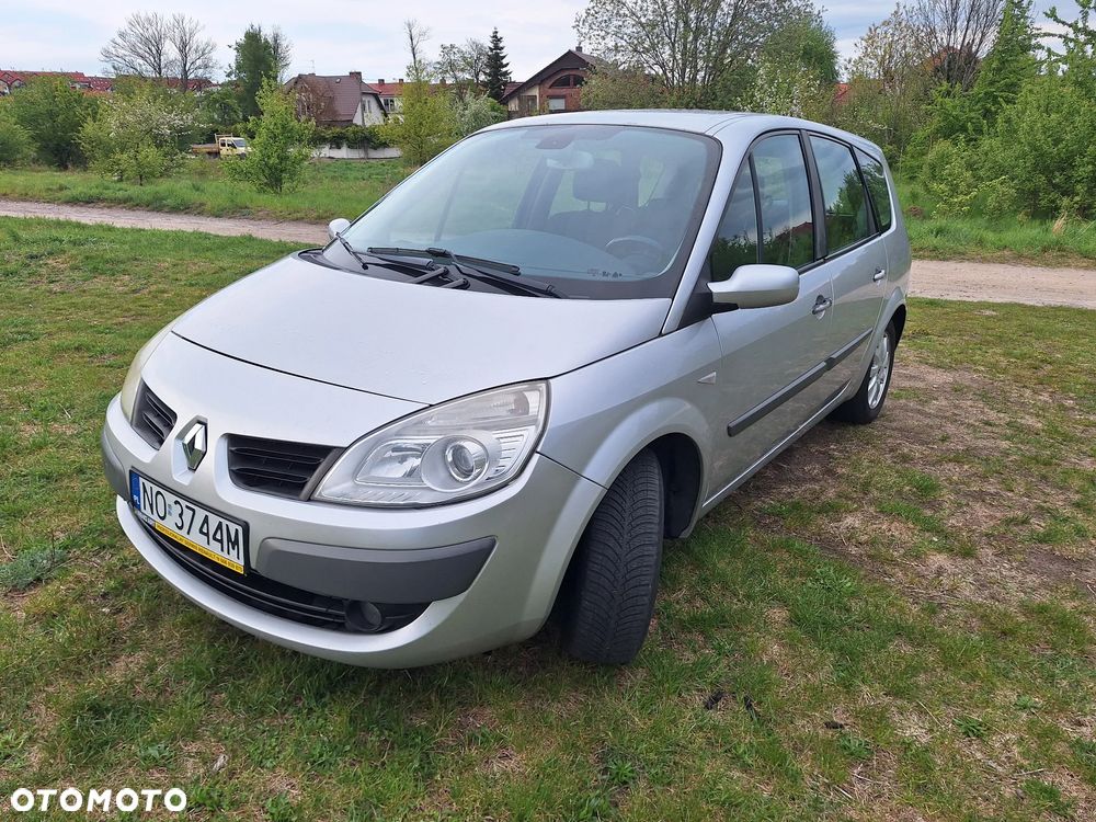 Renault Scenic - 4
