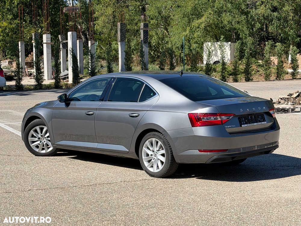 Skoda Superb 1.4 TSI PHEV Style - 4