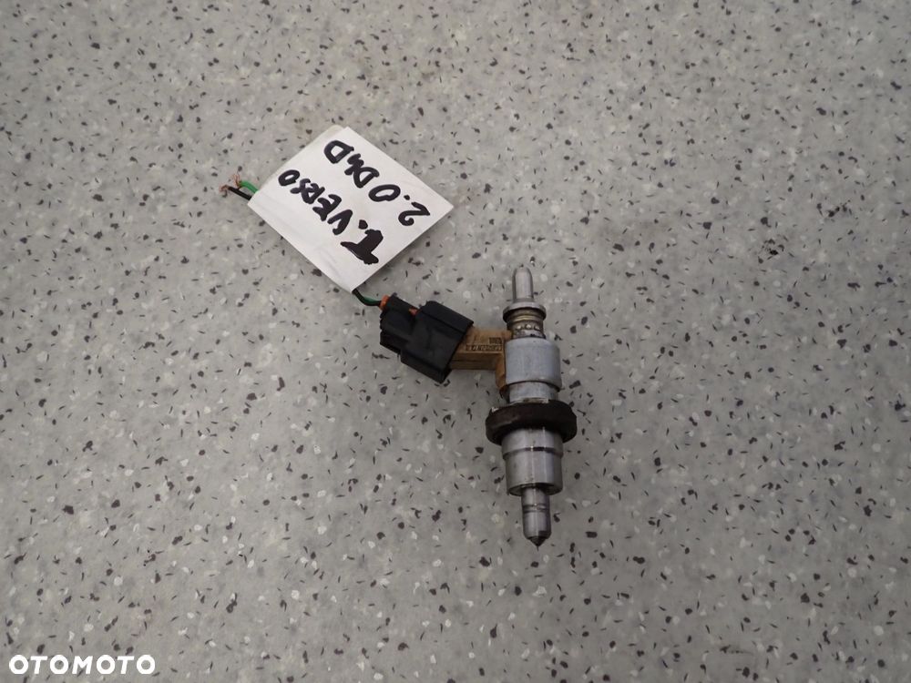 TOYOTA VERSO 09-13 2.0 D4D WTRYSKIWACZ PALIWA 23710-26011 - 5
