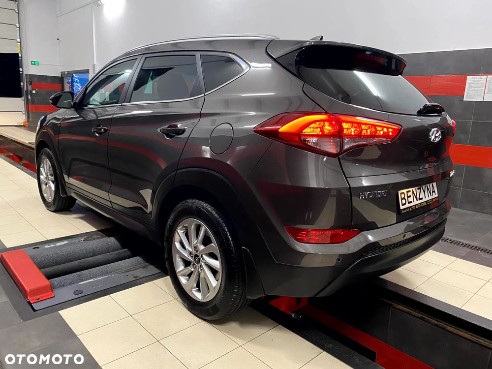 Hyundai Tucson 1.6 GDi 2WD Select - 11
