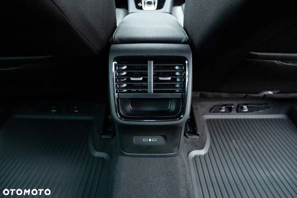 Skoda Octavia 2.0 TDI Selection DSG - 18