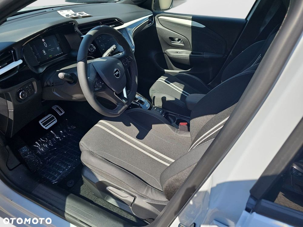 Opel Corsa GS - 10