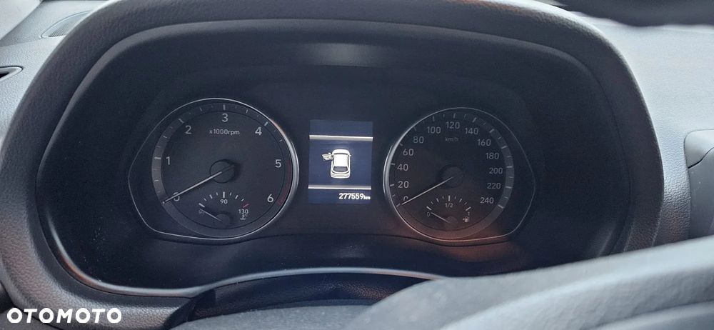 Hyundai i30 1.6 CRDi Comfort - 6