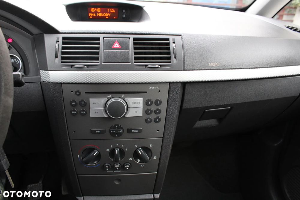 Opel Meriva 1.4 Active - 23