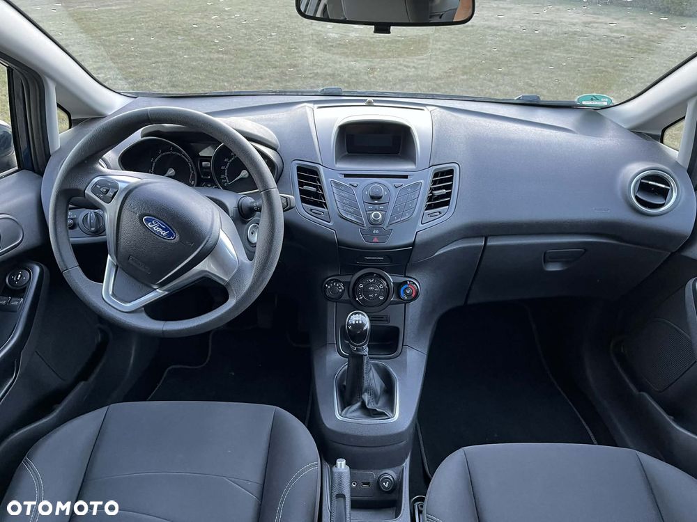 Ford Fiesta 1.25 Trend Edition - 10