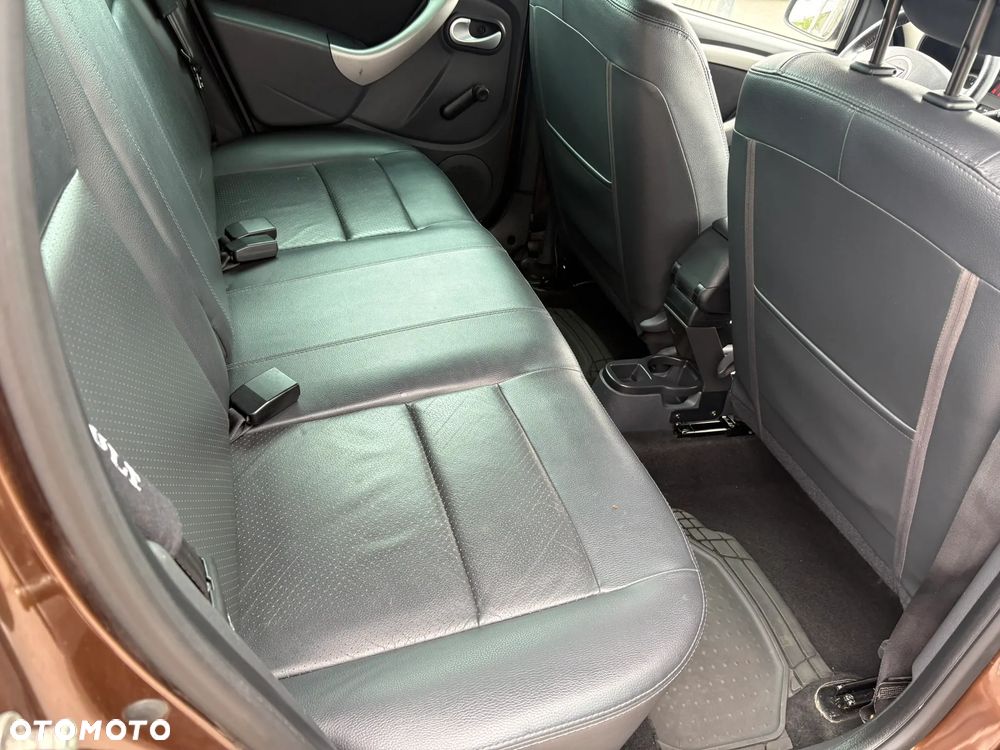 Dacia Duster 1.6 SL Delsey - 16