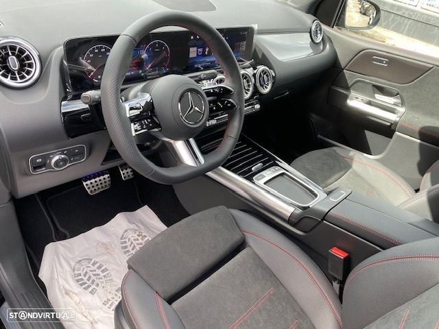 Mercedes-Benz B 180 d - 8